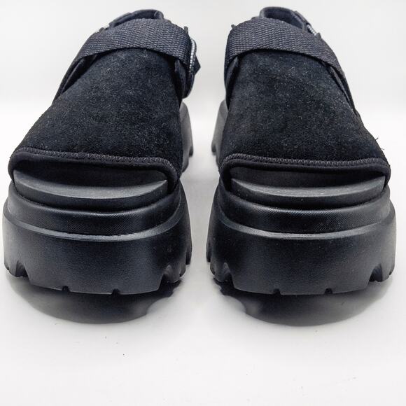 UGG Women’s Platform Sandals Black Suede Chunky Sole Normcore Minimalist Size 9 - Picture 3 of 9